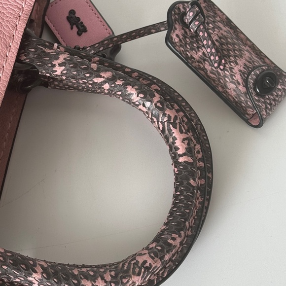 Coach 1941 Rogue 25 Bag Pink Colorblock Snakeskin Exotic Detail Handle - Picture 6 of 14